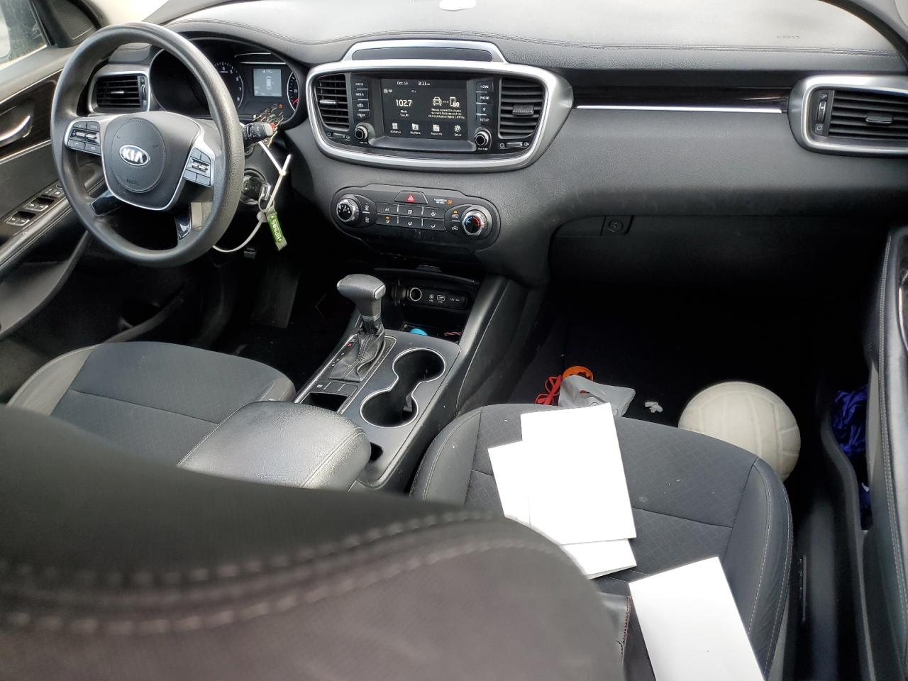 2019 Kia Sorento L VIN: 5XYPG4A39KG593042 Lot: 86433555