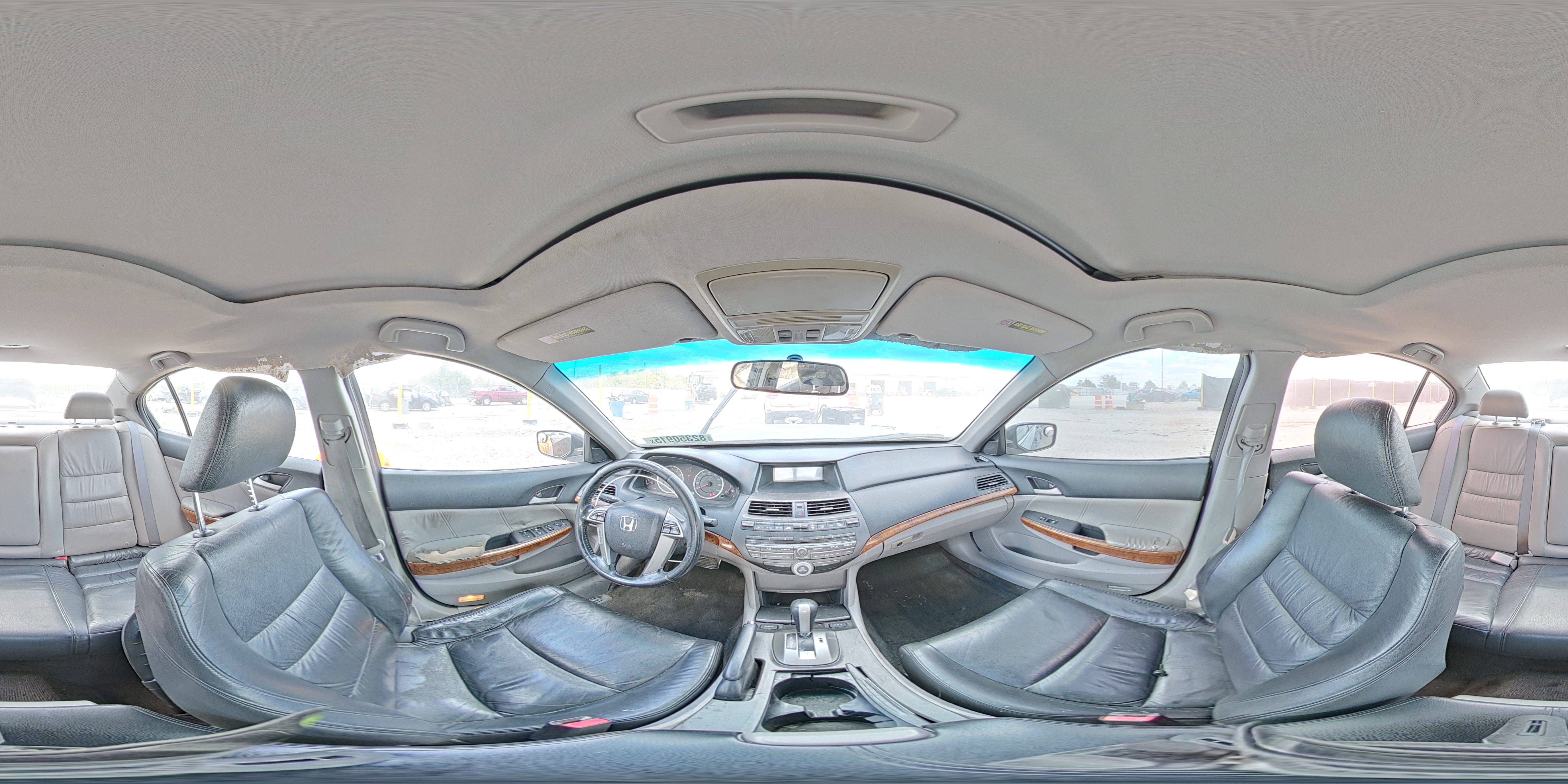 2011 Honda Accord Exl VIN: 1HGCP2F84BA071038 Lot: 82350915