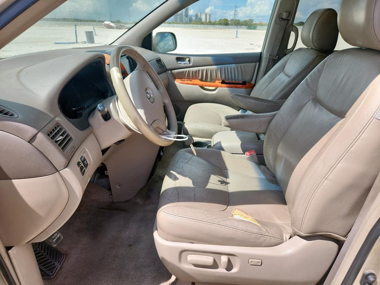 2010 Toyota Sienna Xle VIN: 5TDYK4CC2AS291917 Lot: 85008115