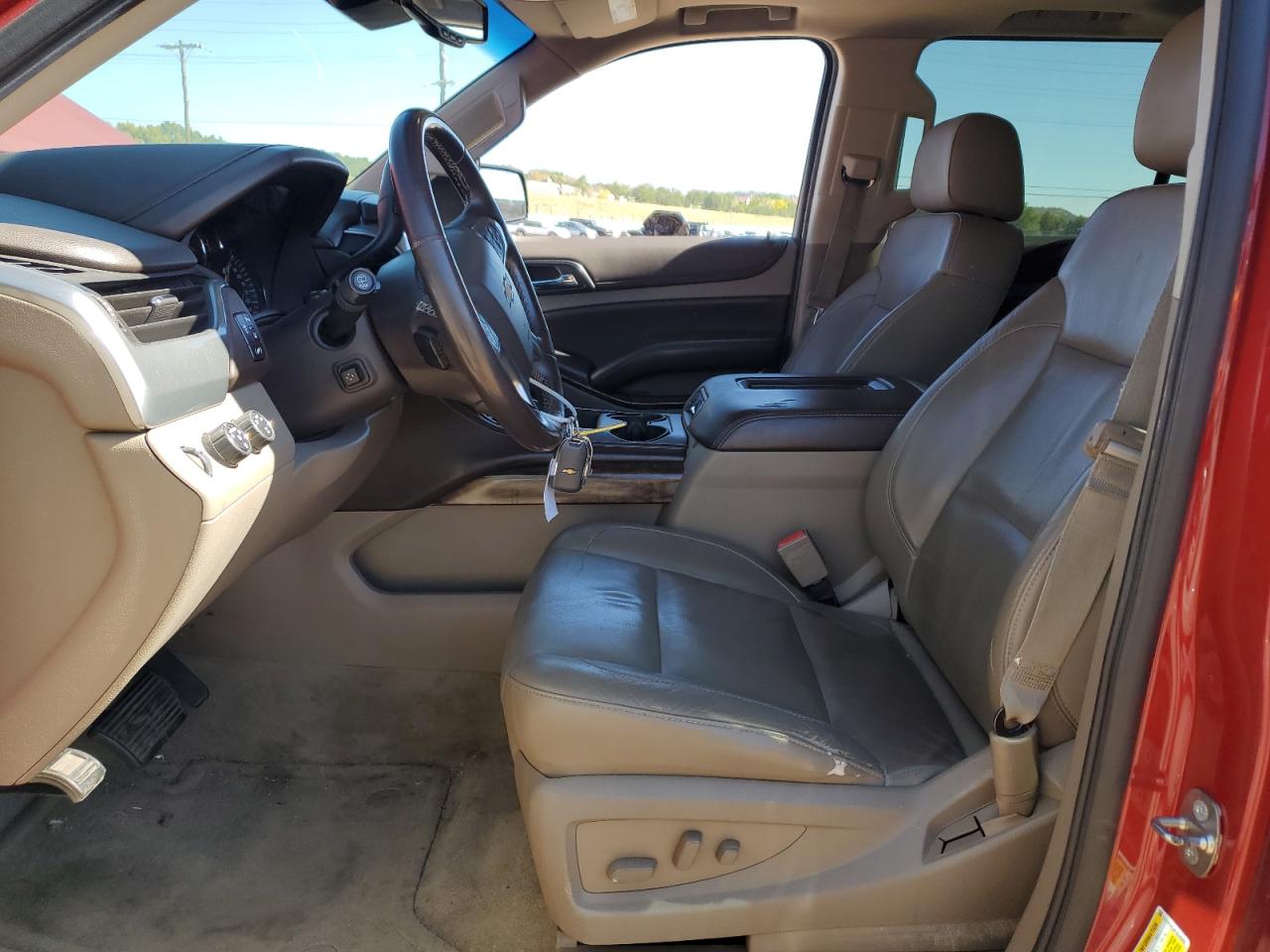 2015 Chevrolet Suburban K1500 Lt VIN: 1GNSKJKC8FR549909 Lot: 82378245