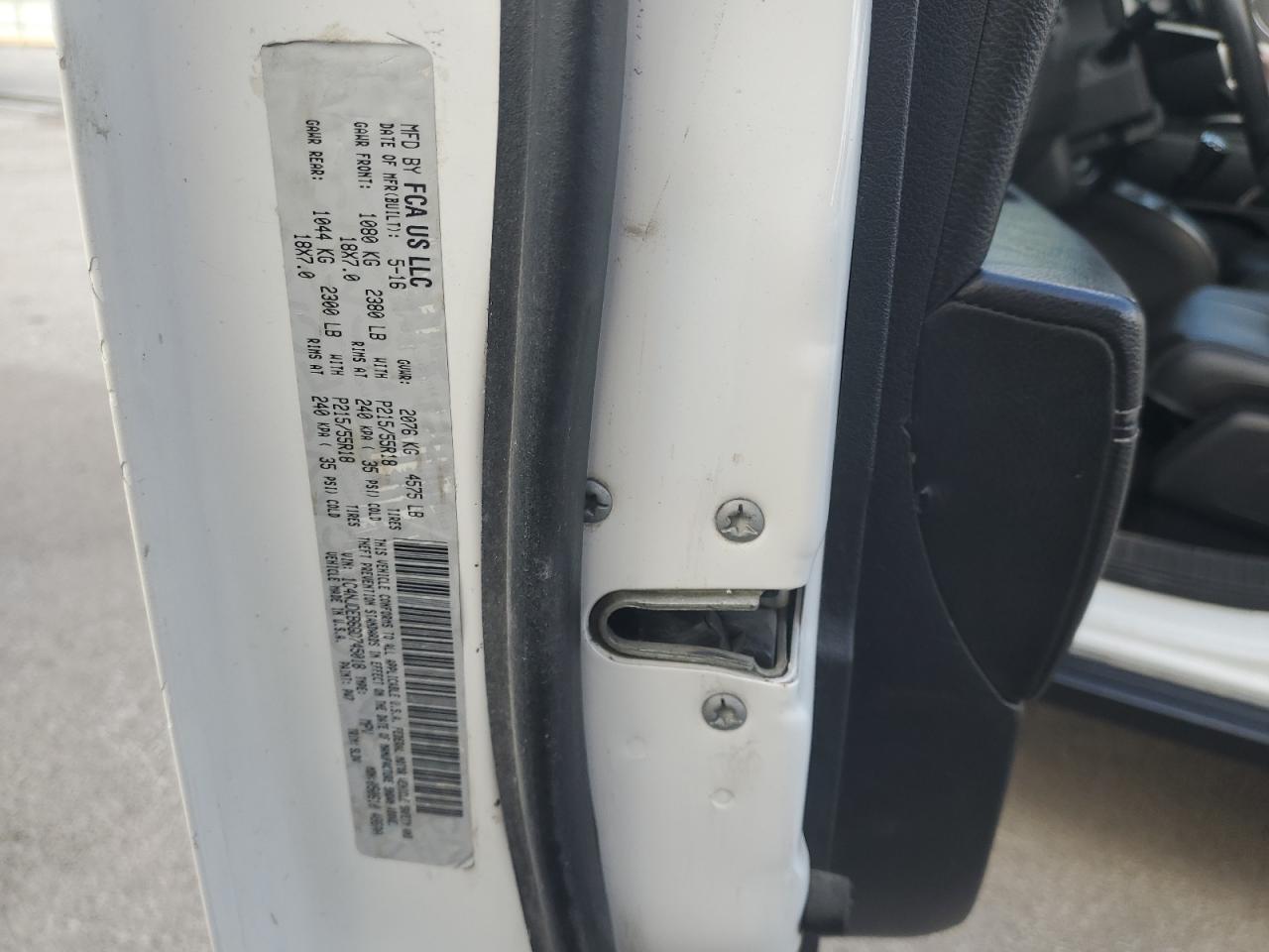 2016 Jeep Compass Latitude VIN: 1C4NJDEB6GD745018 Lot: 82645065