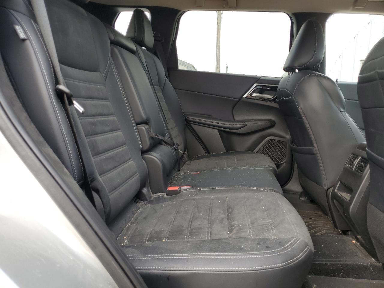 2023 Mitsubishi Outlander Se VIN: JA4T5UA96PZ061551 Lot: 82420125