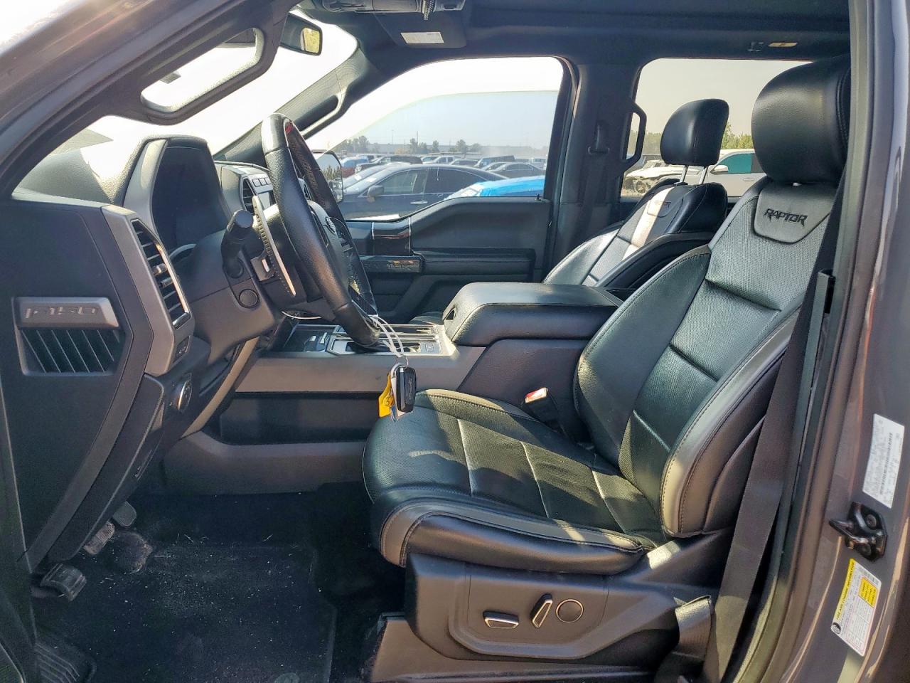 2018 Ford F150 Raptor VIN: 1FTFW1RG2JFD93741 Lot: 81917165