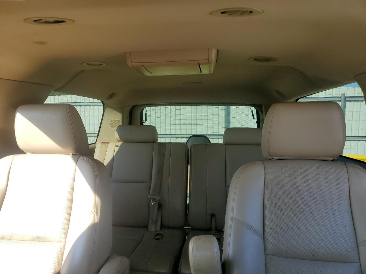 2013 GMC Yukon Xl Denali VIN: 1GKS2MEF9DR145714 Lot: 84835255