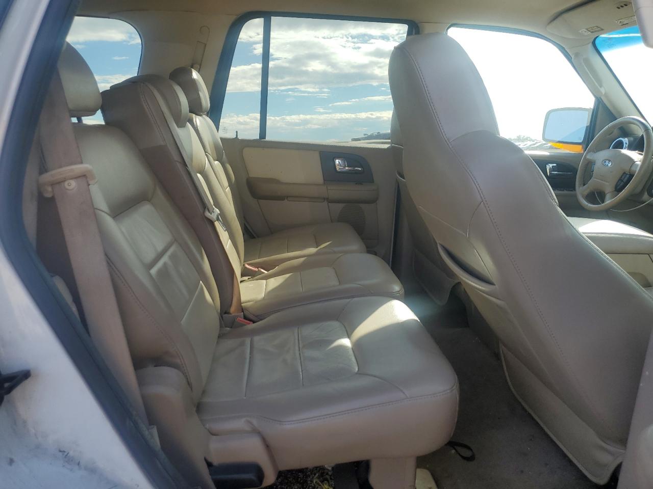 2005 Ford Expedition Eddie Bauer VIN: 1FMPU18555LA36549 Lot: 86133375