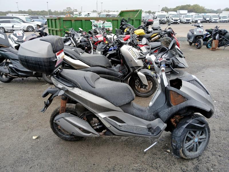 2011 PIAGGIO MP3 300 YOURBAN LT 