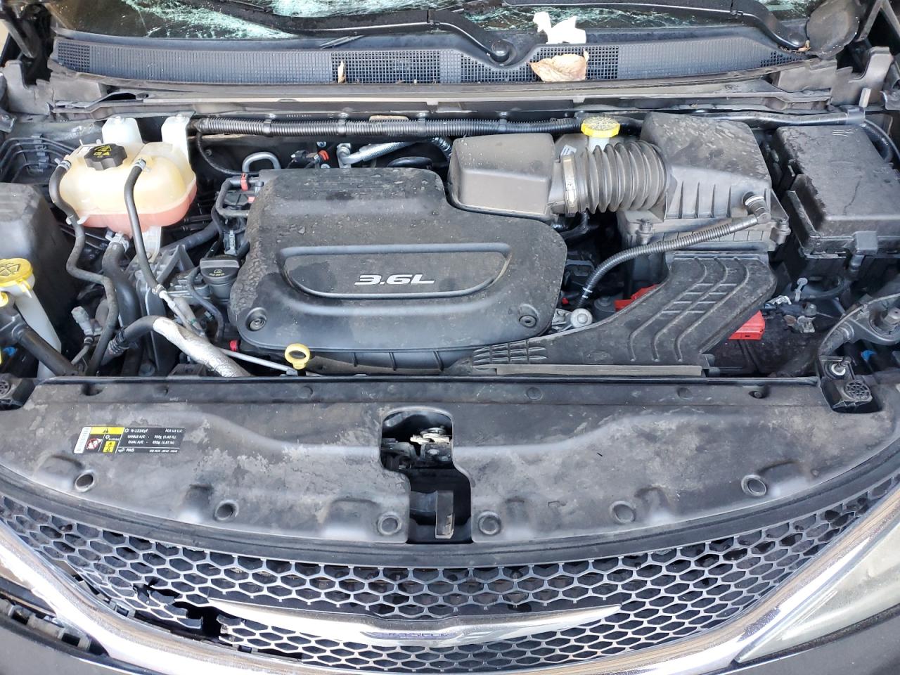 2017 Chrysler Pacifica Touring L VIN: 2C4RC1BG5HR743656 Lot: 82195845