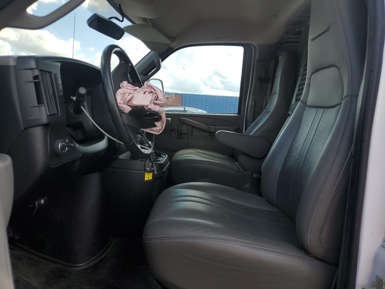 2023 GMC Savana Delivery Van VIN: 1GTW7AFP3P1210211 Lot: 89628835