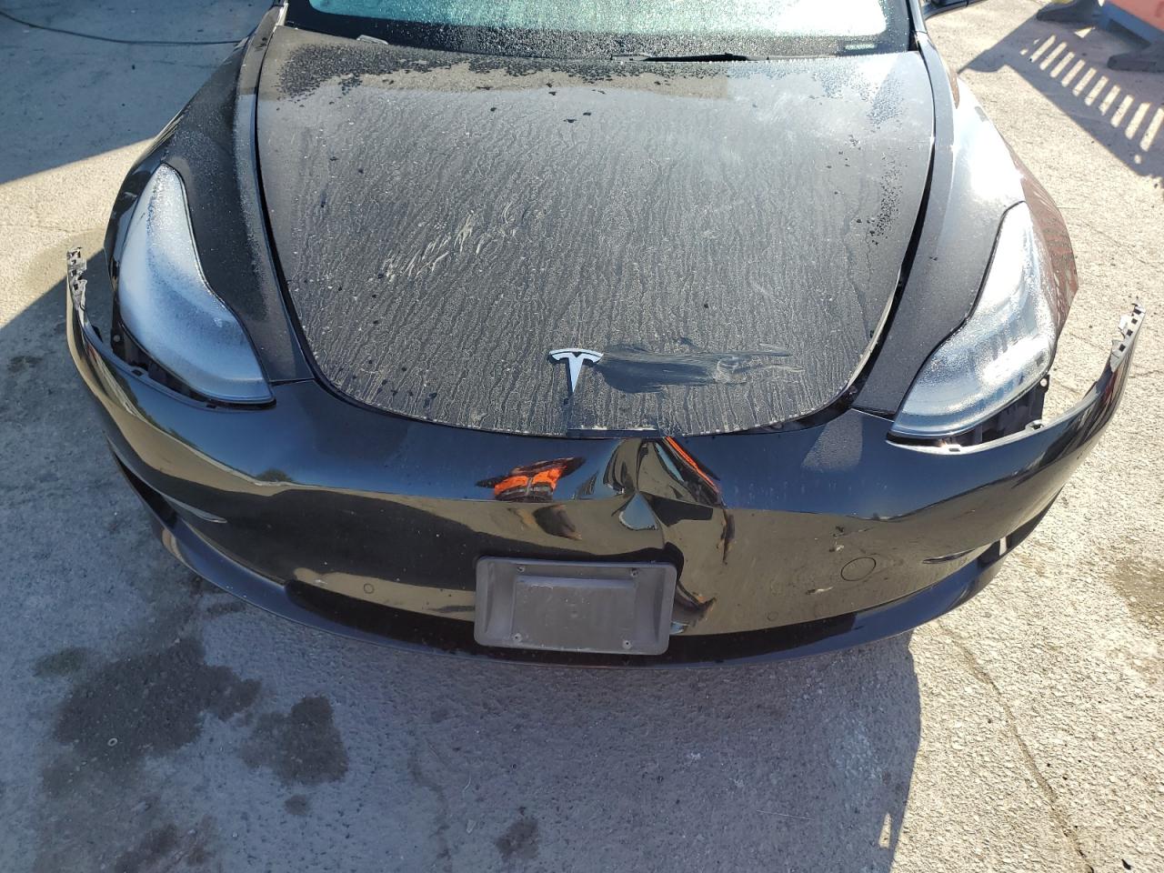 2022 Tesla Model 3 VIN: 5YJ3E1EA8NF185803 Lot: 85098345