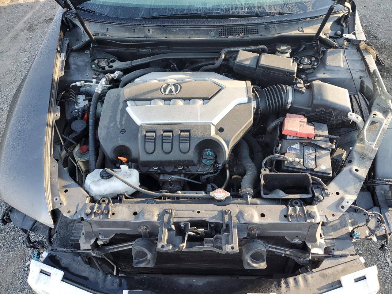 2010 Acura Rl VIN: JH4KB2F61AC001330 Lot: 84758255