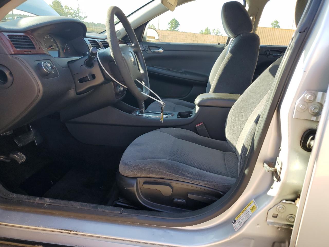 2010 Chevrolet Impala Ls VIN: 2G1WA5EN5A1126913 Lot: 81946895