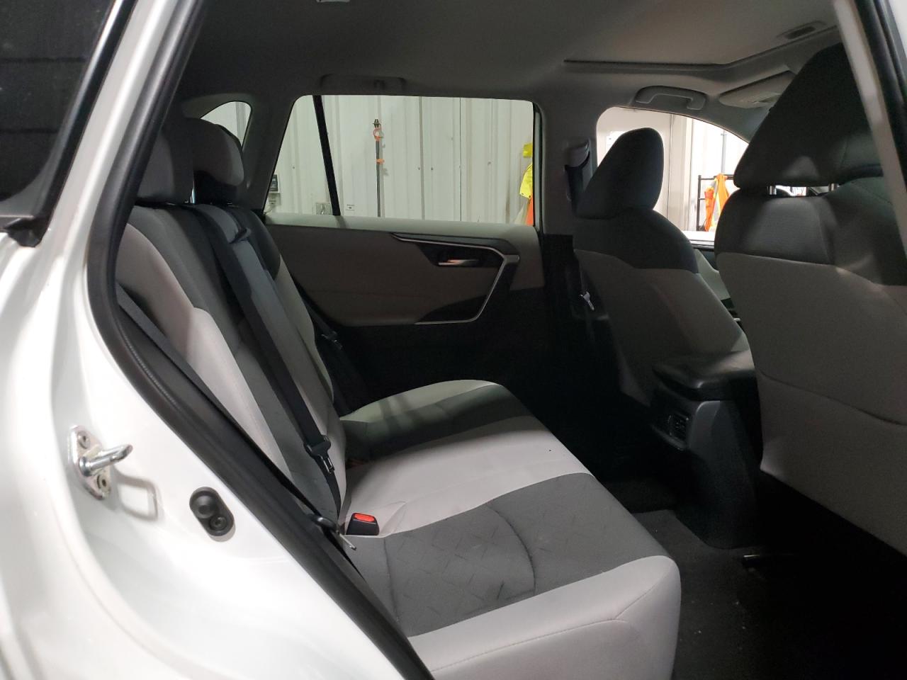 2019 Toyota Rav4 Xle VIN: 2T3P1RFV6KW080731 Lot: 85310425