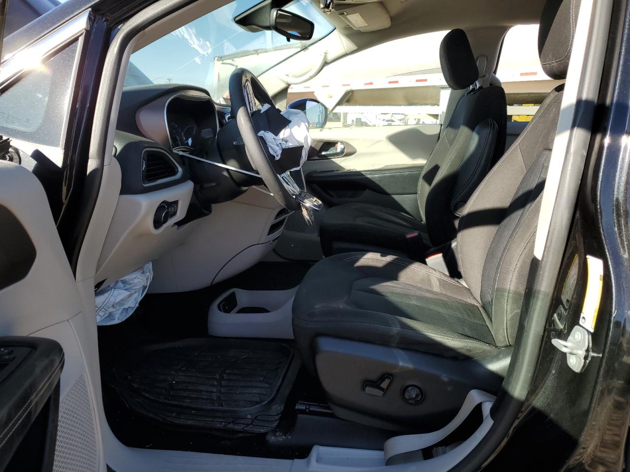 2023 Chrysler Voyager Lx VIN: 2C4RC1CG6PR525514 Lot: 82618875