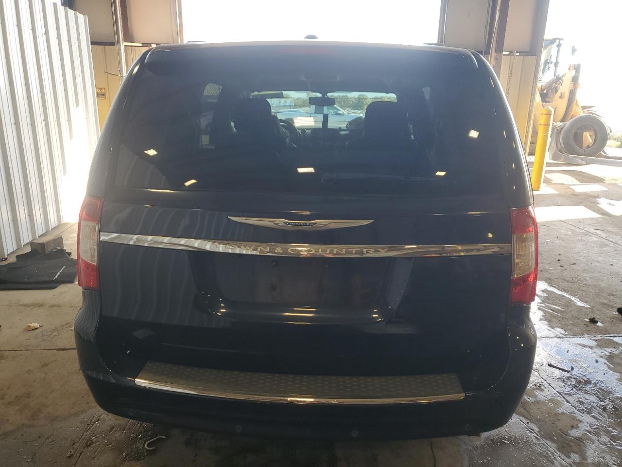 2015 Chrysler Town & Country Touring L VIN: 2C4RC1CG8FR506381 Lot: 86270875