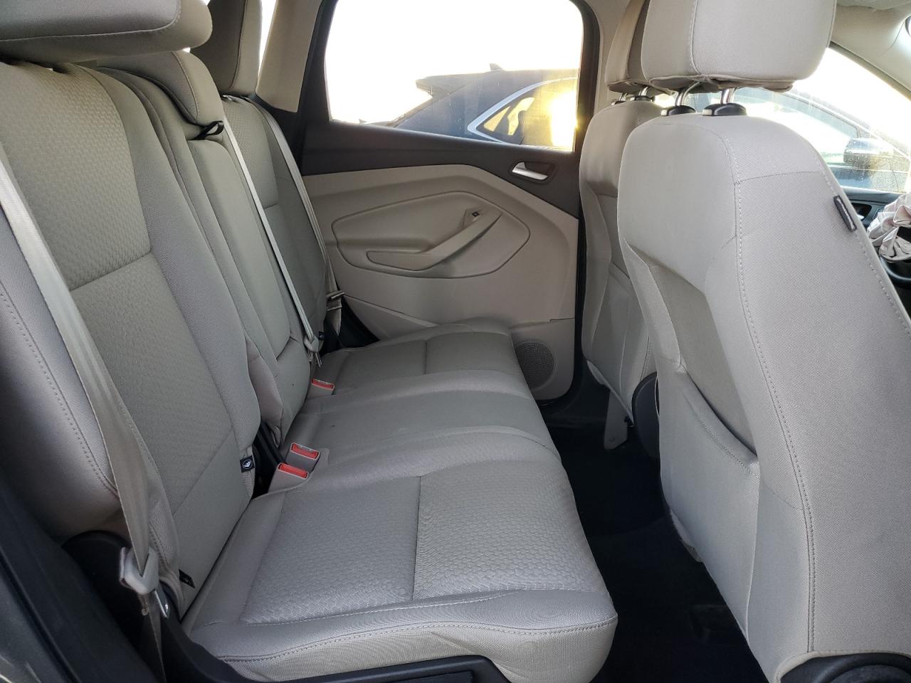 2017 Ford Escape Se VIN: 1FMCU9G94HUB40031 Lot: 87400975