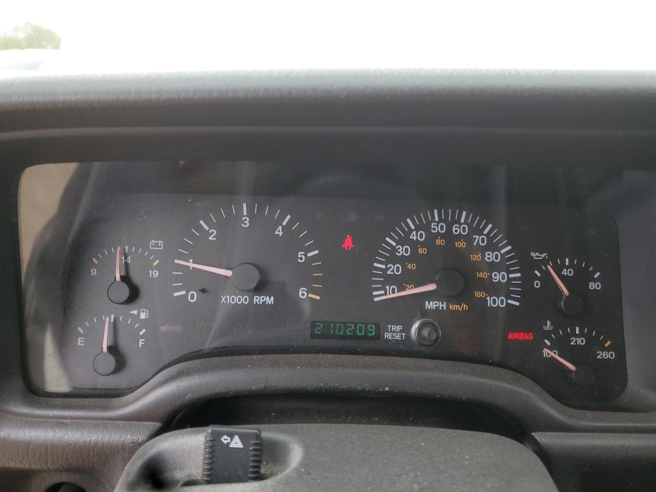 2001 Jeep Cherokee Sport VIN: 1J4FF48S21L621207 Lot: 86242005