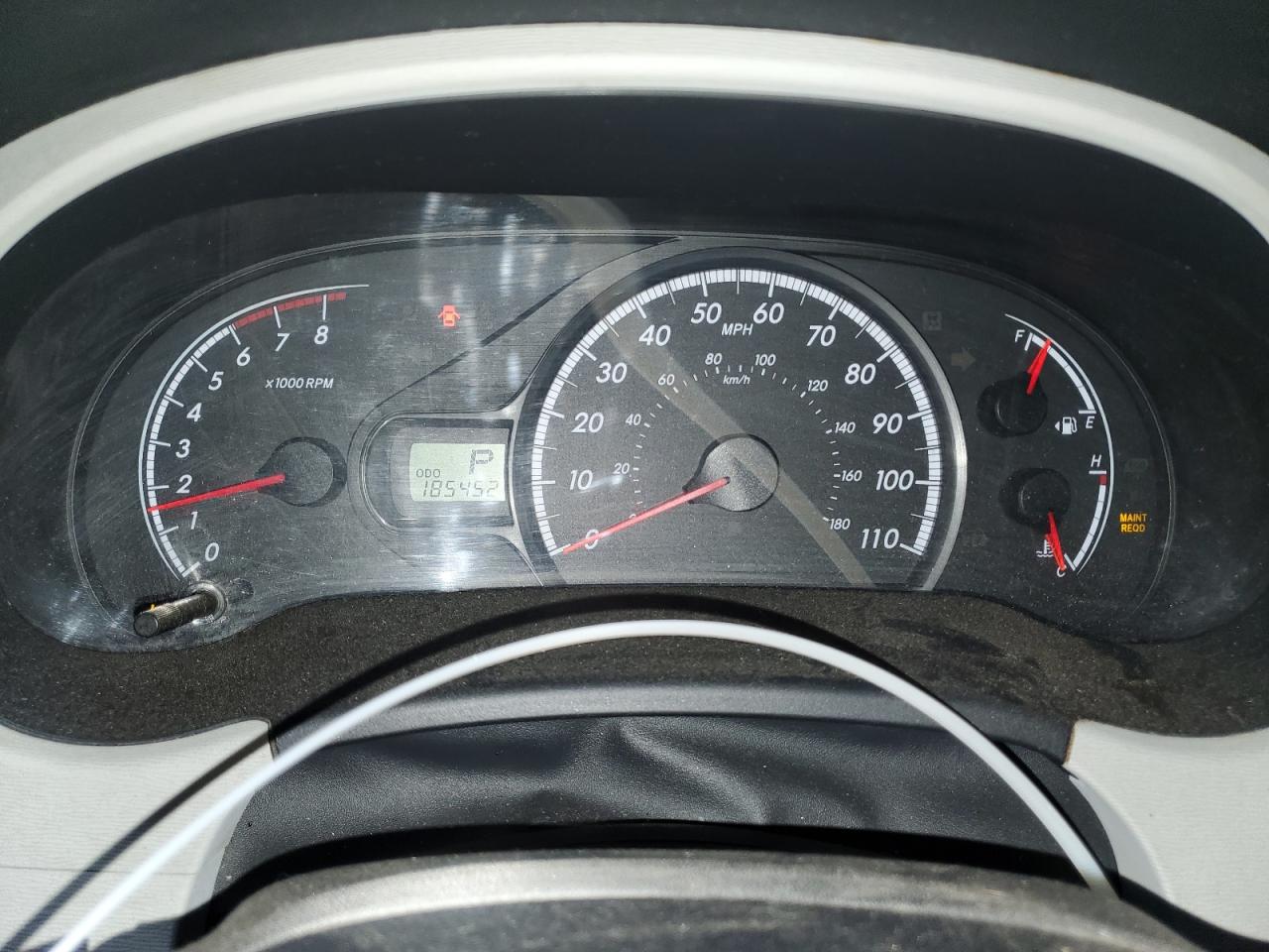 2011 Toyota Sienna Base VIN: 5TDKA3DCXBS003385 Lot: 90100495