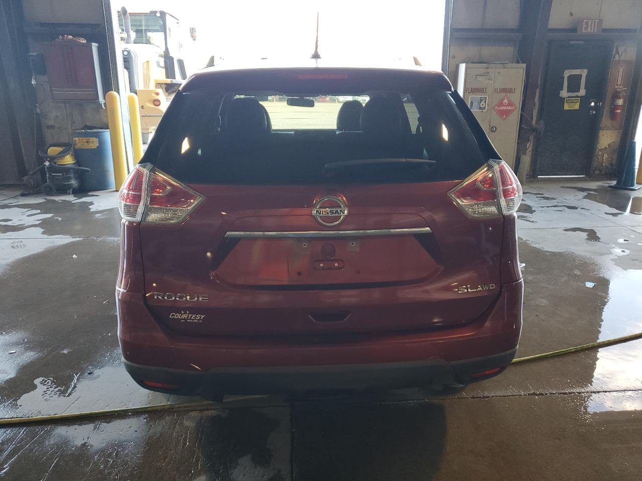2016 Nissan Rogue S VIN: KNMAT2MV4GP680998 Lot: 82640815
