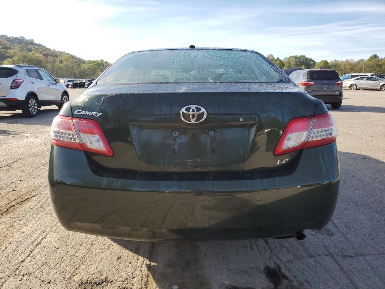 2011 Toyota Camry Base VIN: 4T1BF3EKXBU608425 Lot: 84873565