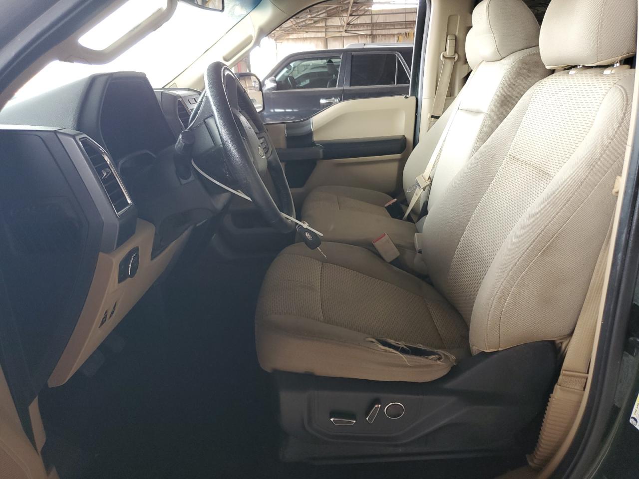 2016 Ford F150 Supercrew VIN: 1FTEW1CP8GKD65673 Lot: 82213185