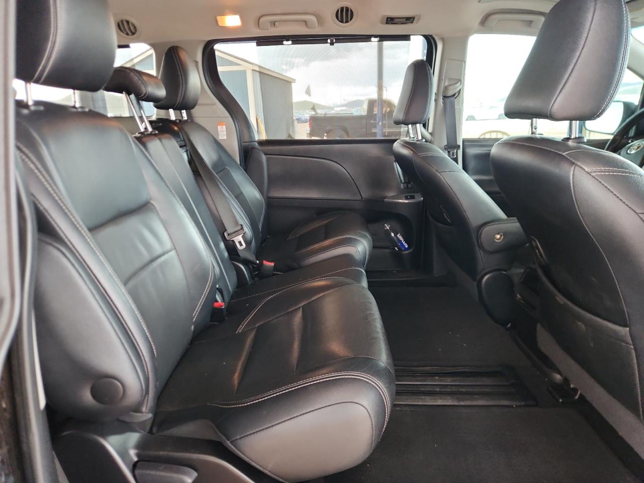 2015 Toyota Sienna Sport VIN: 5TDXK3DCXFS616289 Lot: 82440265