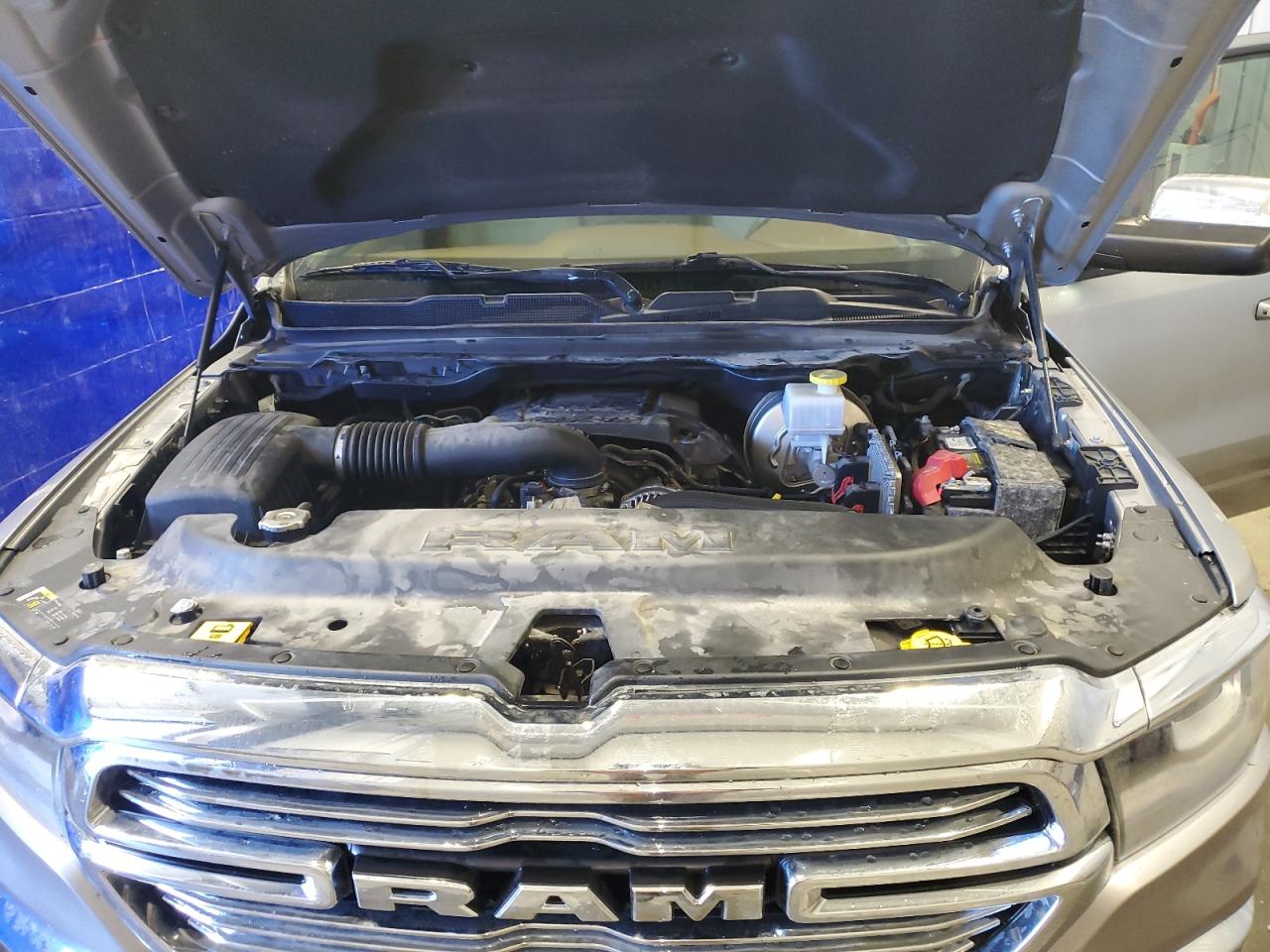 2019 Ram 1500 Laramie VIN: 1C6SRFRT5KN568627 Lot: 89708365