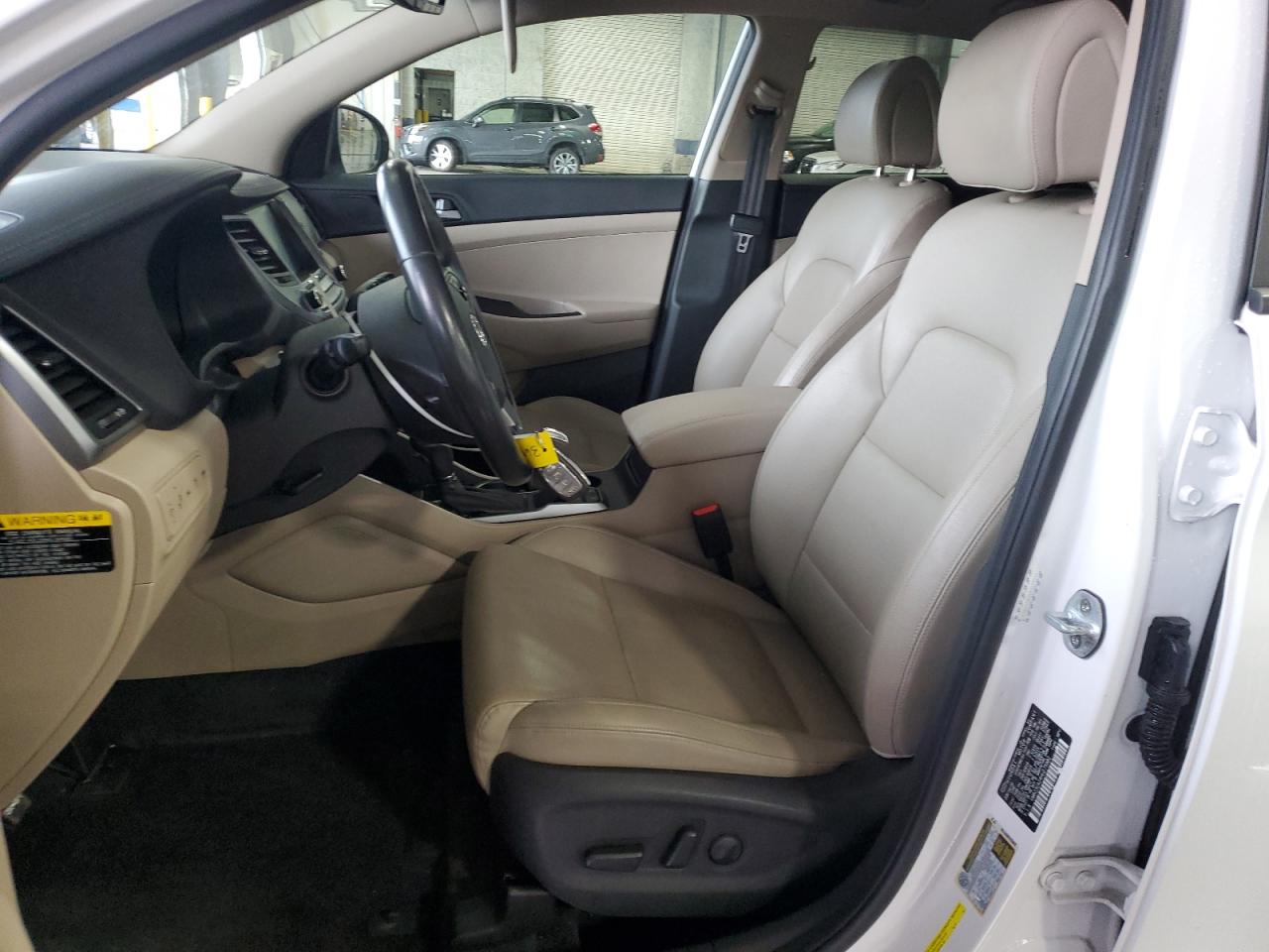 2017 Hyundai Tucson Limited VIN: KM8J3CA24HU275982 Lot: 87060385