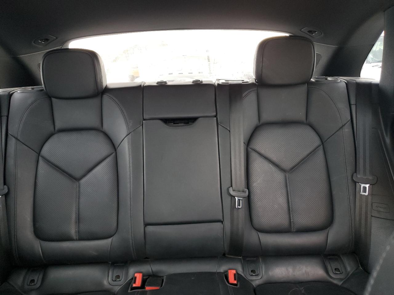 2018 Porsche Macan VIN: WP1AA2A58JLB17573 Lot: 87102495