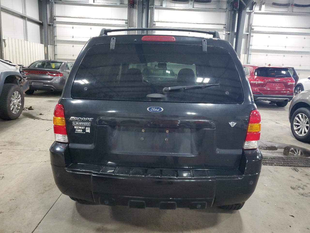 2007 Ford Escape Limited VIN: 1FMCU94137KA41757 Lot: 85587475