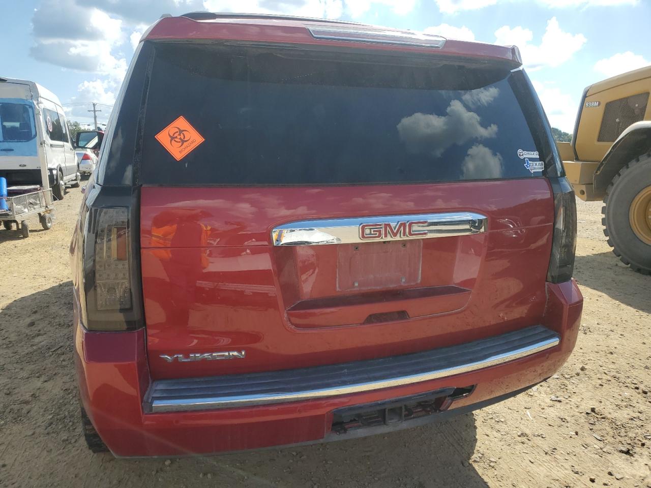 2015 GMC Yukon Denali VIN: 1GKS2CKJXFR172961 Lot: 85177905
