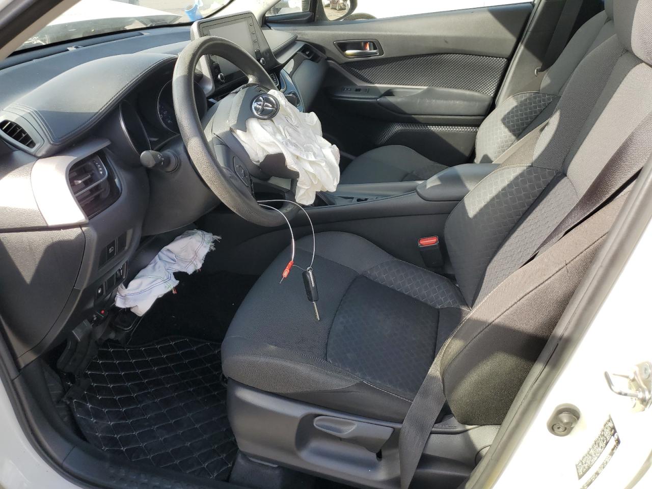 2021 Toyota C-Hr Xle VIN: JTNKHMBX1M1104673 Lot: 86100055