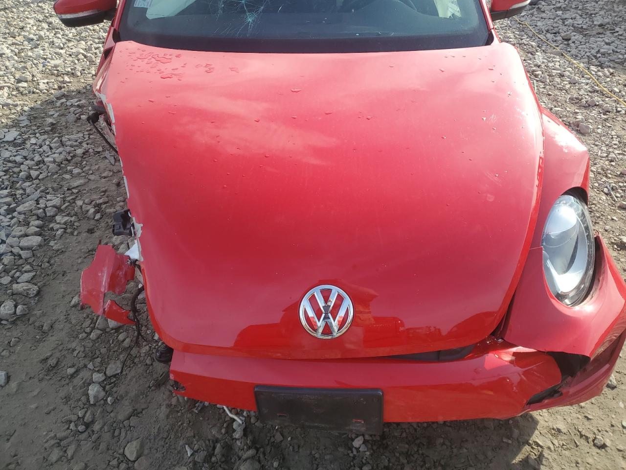 2018 Volkswagen Beetle S VIN: 3VWFD7AT2JM704938 Lot: 86849125