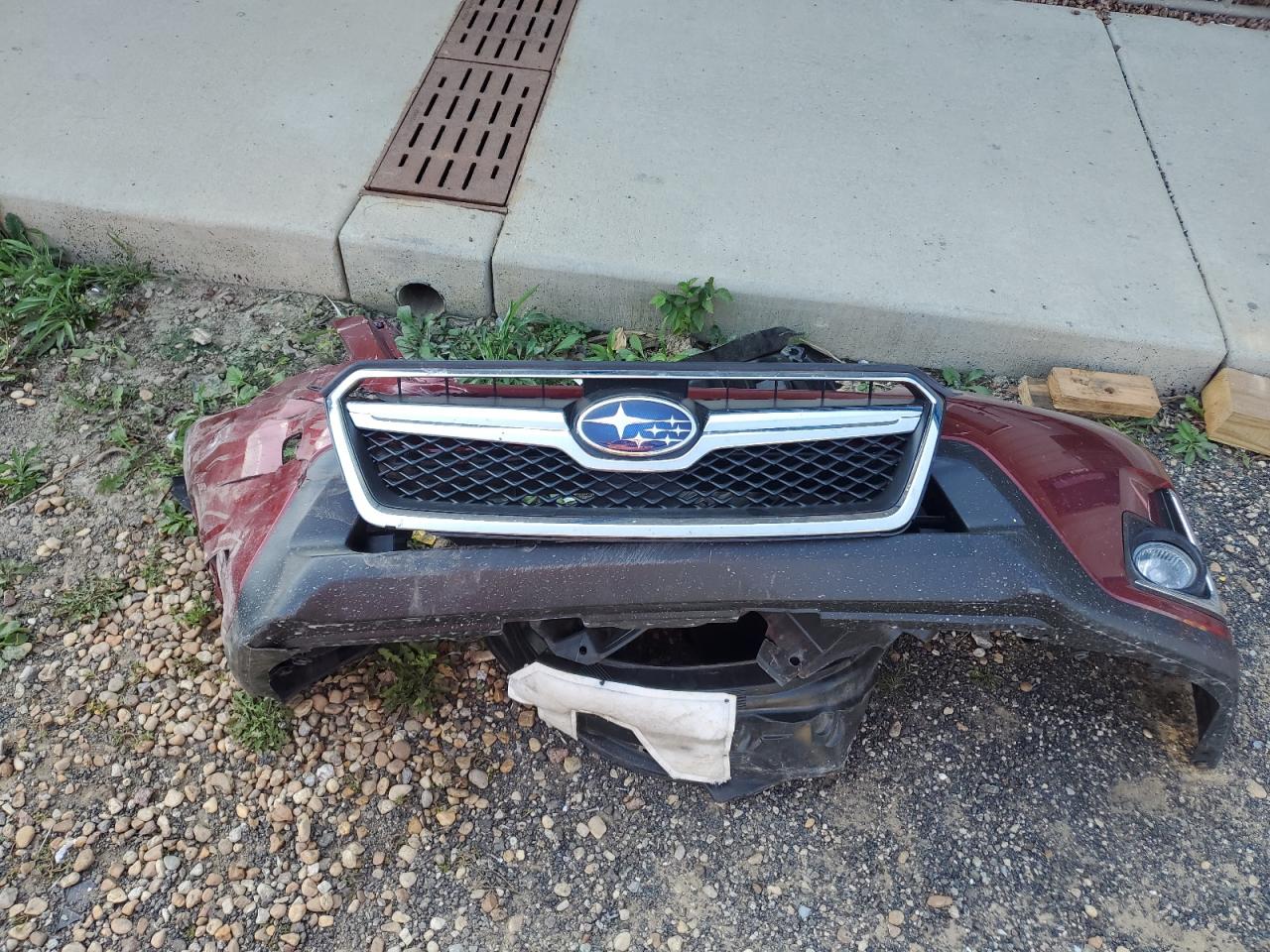 2016 Subaru Crosstrek Limited VIN: JF2GPANC7G8323199 Lot: 85110835