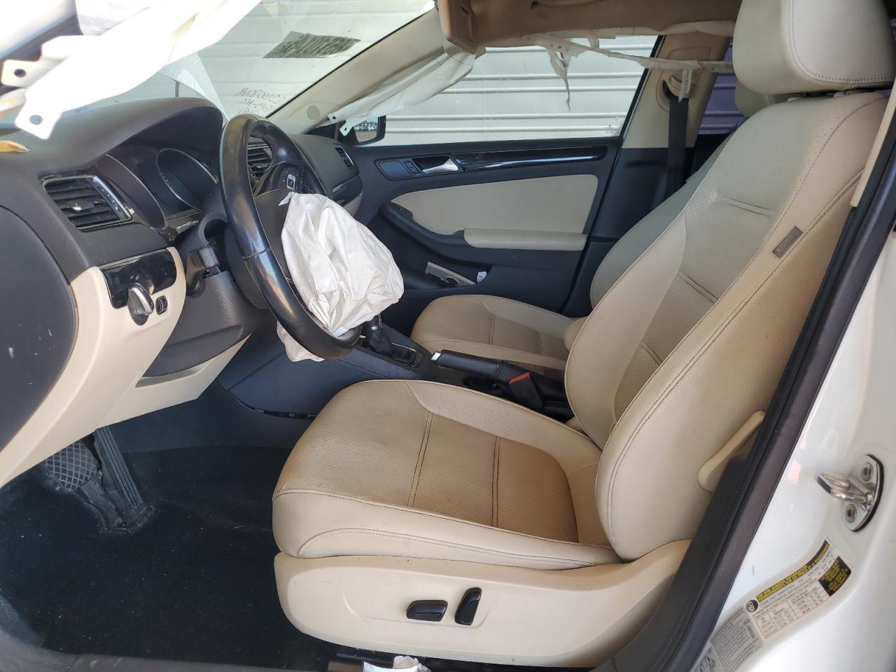 2017 Volkswagen Jetta Sel VIN: 3VWL17AJ9HM390709 Lot: 85510145