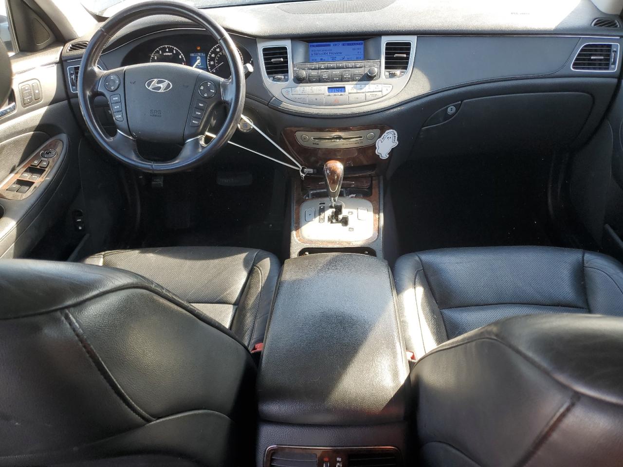 2009 Hyundai Genesis 3.8L VIN: KMHGC46E19U040928 Lot: 82593015