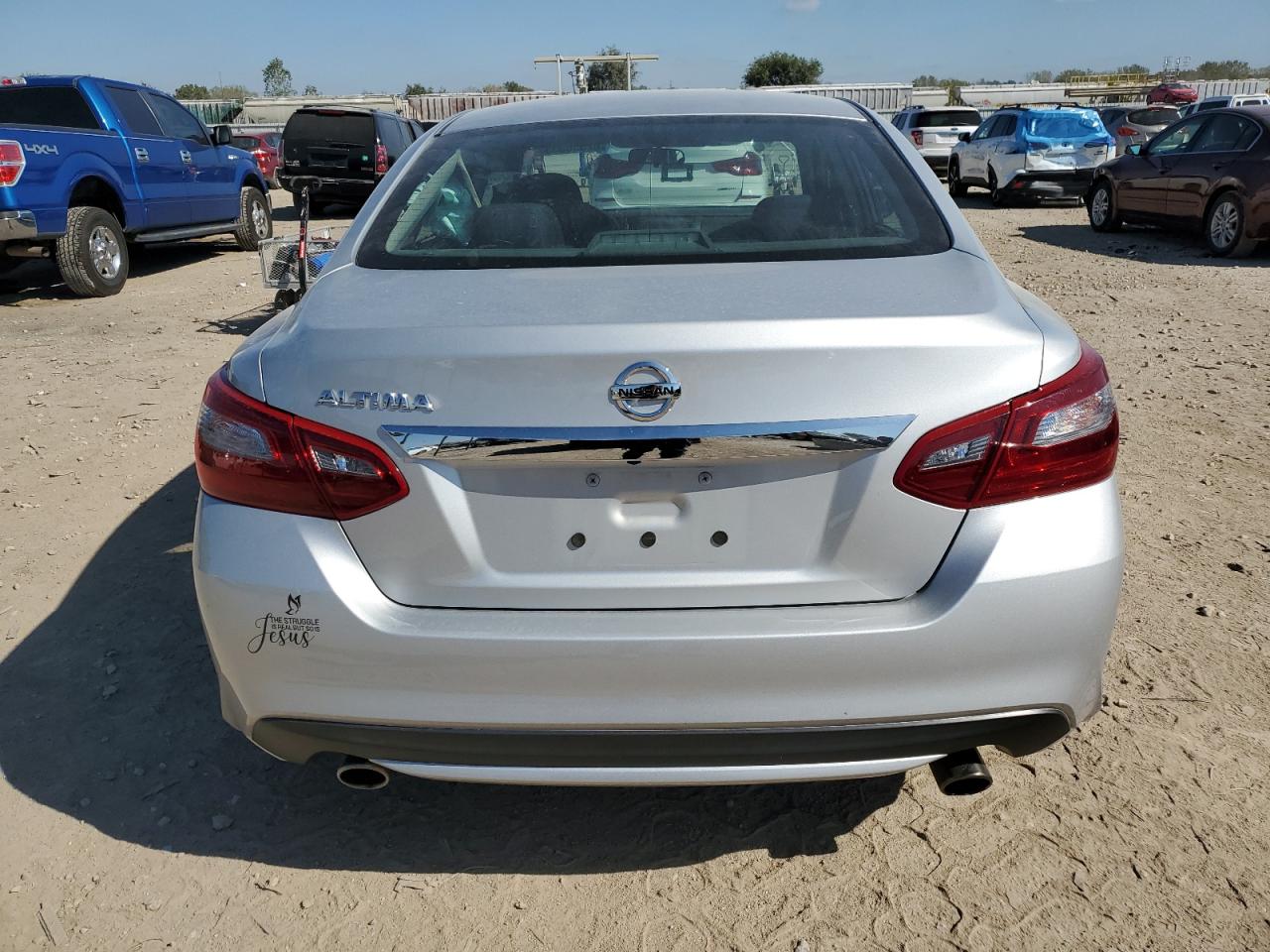 2018 Nissan Altima 2.5 VIN: 1N4AL3AP4JC143144 Lot: 82358555