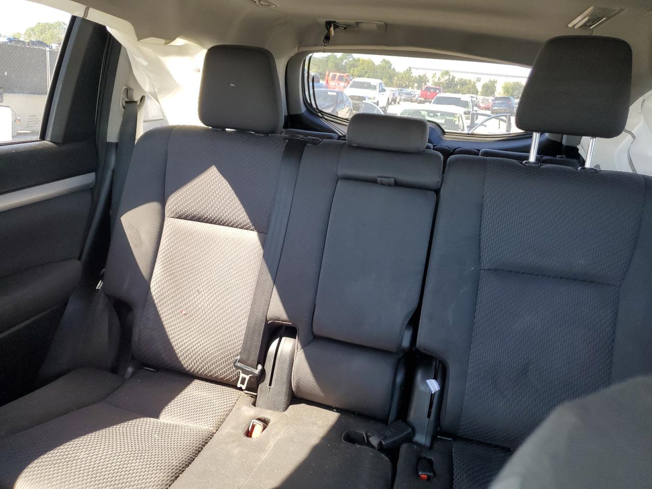 2018 Toyota Highlander Le VIN: 5TDZZRFH9JS238765 Lot: 86606025