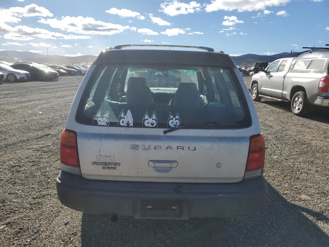 2000 Subaru Forester L VIN: JF1SF6359YG720715 Lot: 90140615