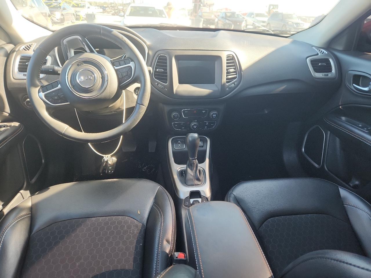 2018 Jeep Compass Latitude VIN: 3C4NJCBB6JT267618 Lot: 82459495