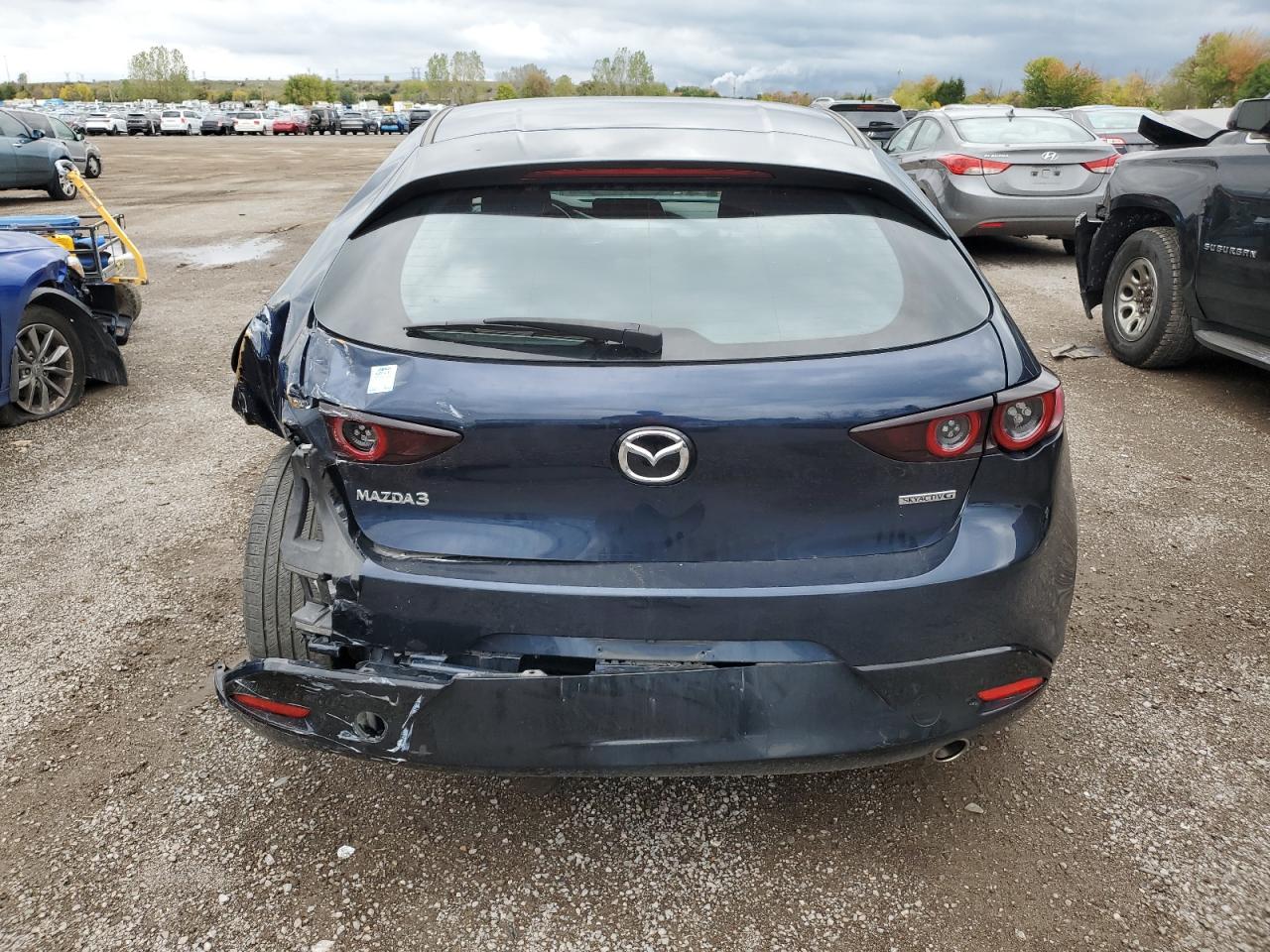 2020 Mazda 3 Gx VIN: JM1BPAK70L1170474 Lot: 81622055