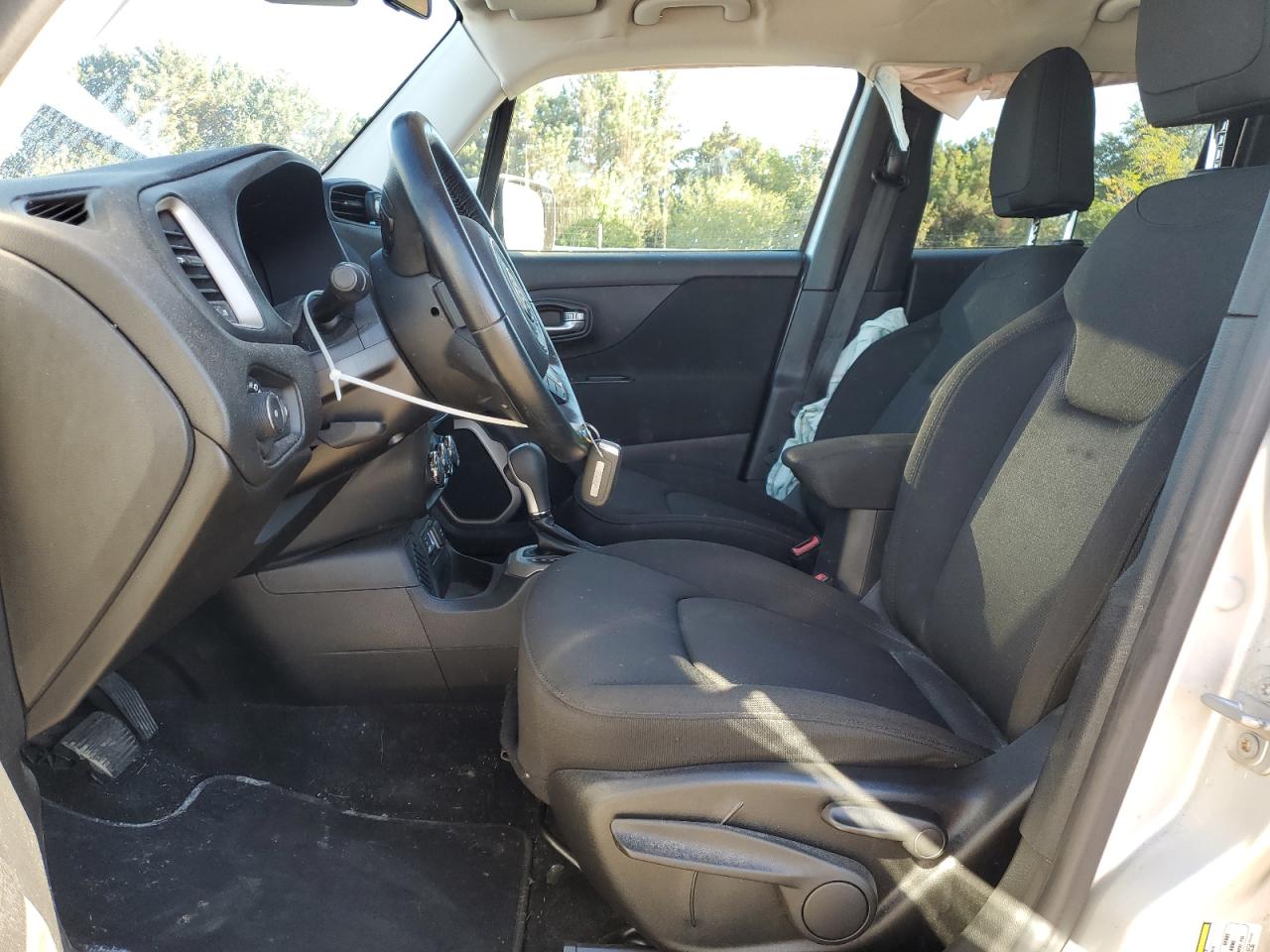 2017 Jeep Renegade Latitude VIN: ZACCJABB2HPE41228 Lot: 81445865