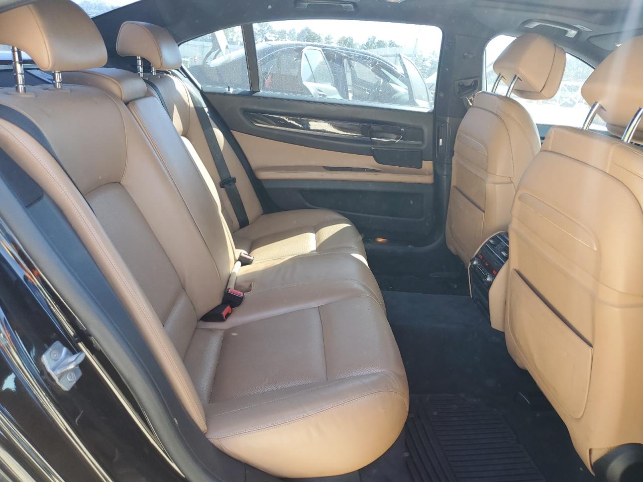 2014 BMW 740 Li VIN: WBAYE4C54ED137992 Lot: 86133095