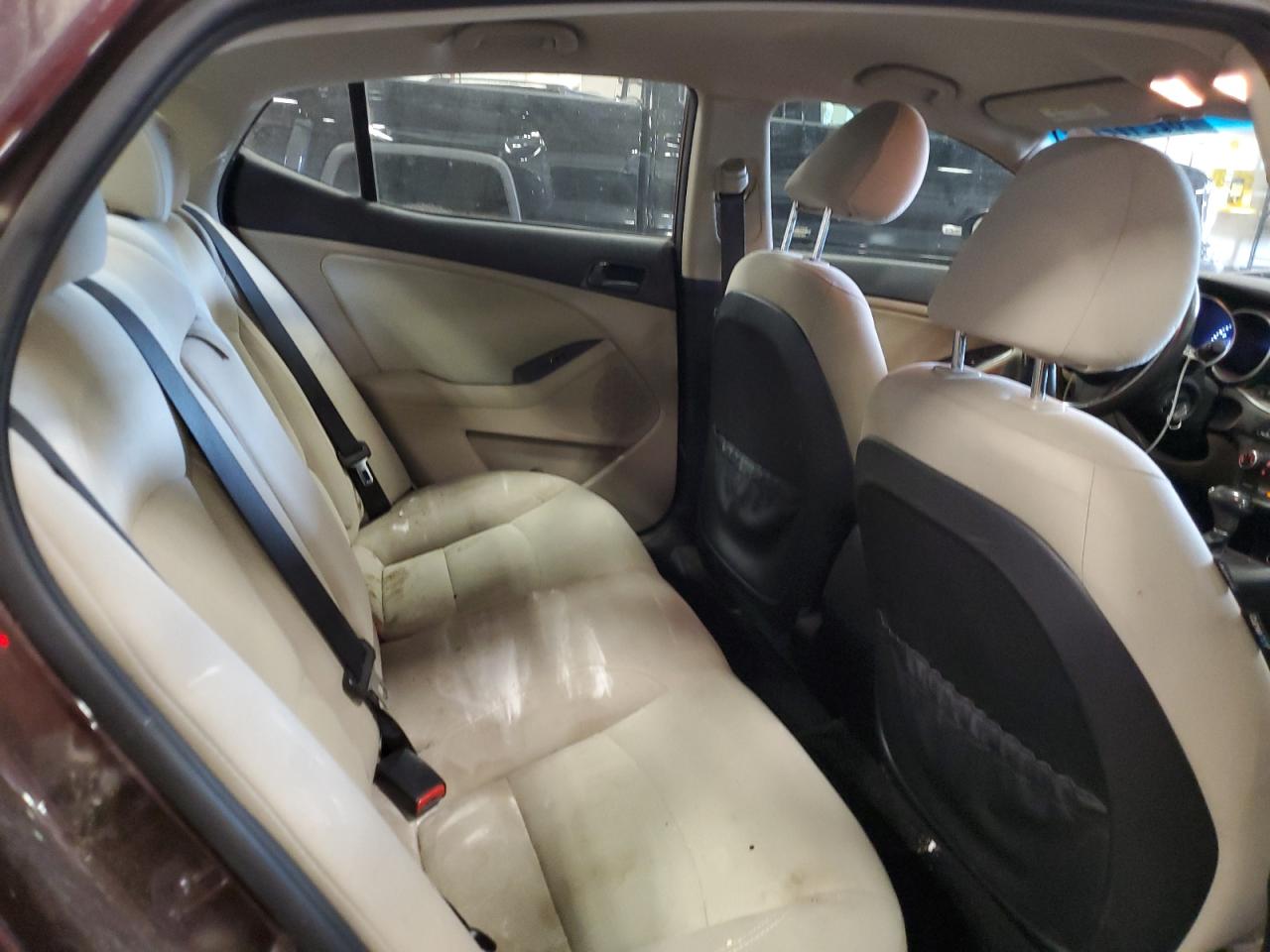 2015 Kia Optima Lx VIN: 5XXGM4A70FG390479 Lot: 82217245