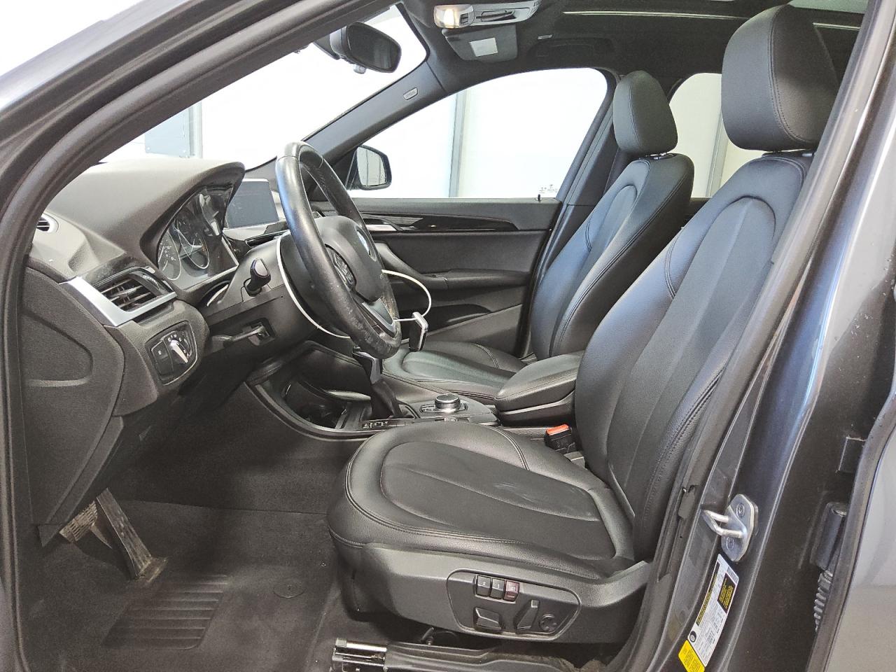 2017 BMW X1 Sdrive28I VIN: WBXHU7C38H5H36579 Lot: 85139185