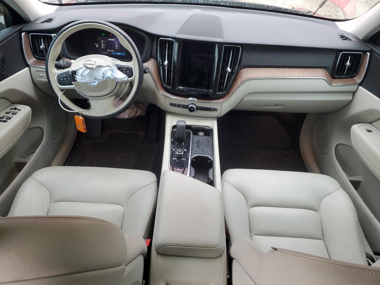 2022 Volvo Xc60 B5 Momentum VIN: YV4L12DK5N1972631 Lot: 89727965