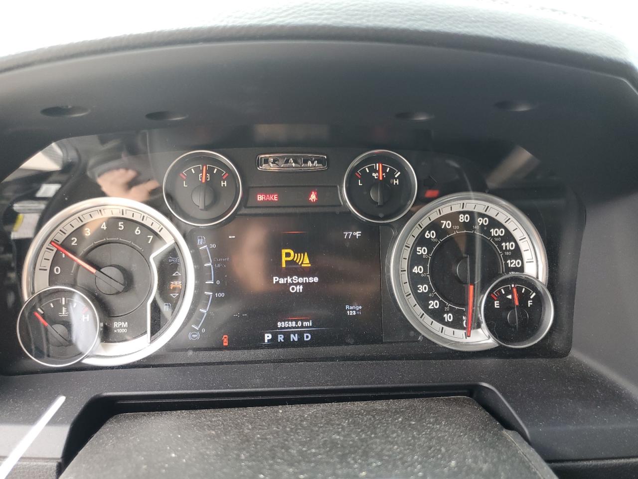 2014 Ram 2500 Laramie VIN: 3C6TR5FT0EG113815 Lot: 82383985