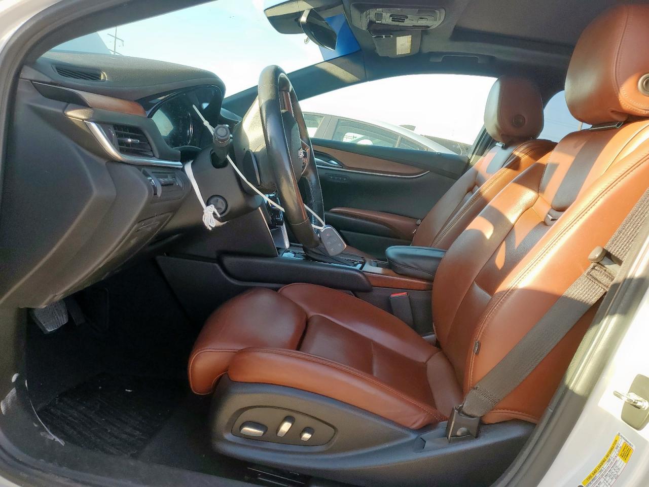 2017 Cadillac Xts Premium Luxury VIN: 2G61R5S35H9120573 Lot: 85298945