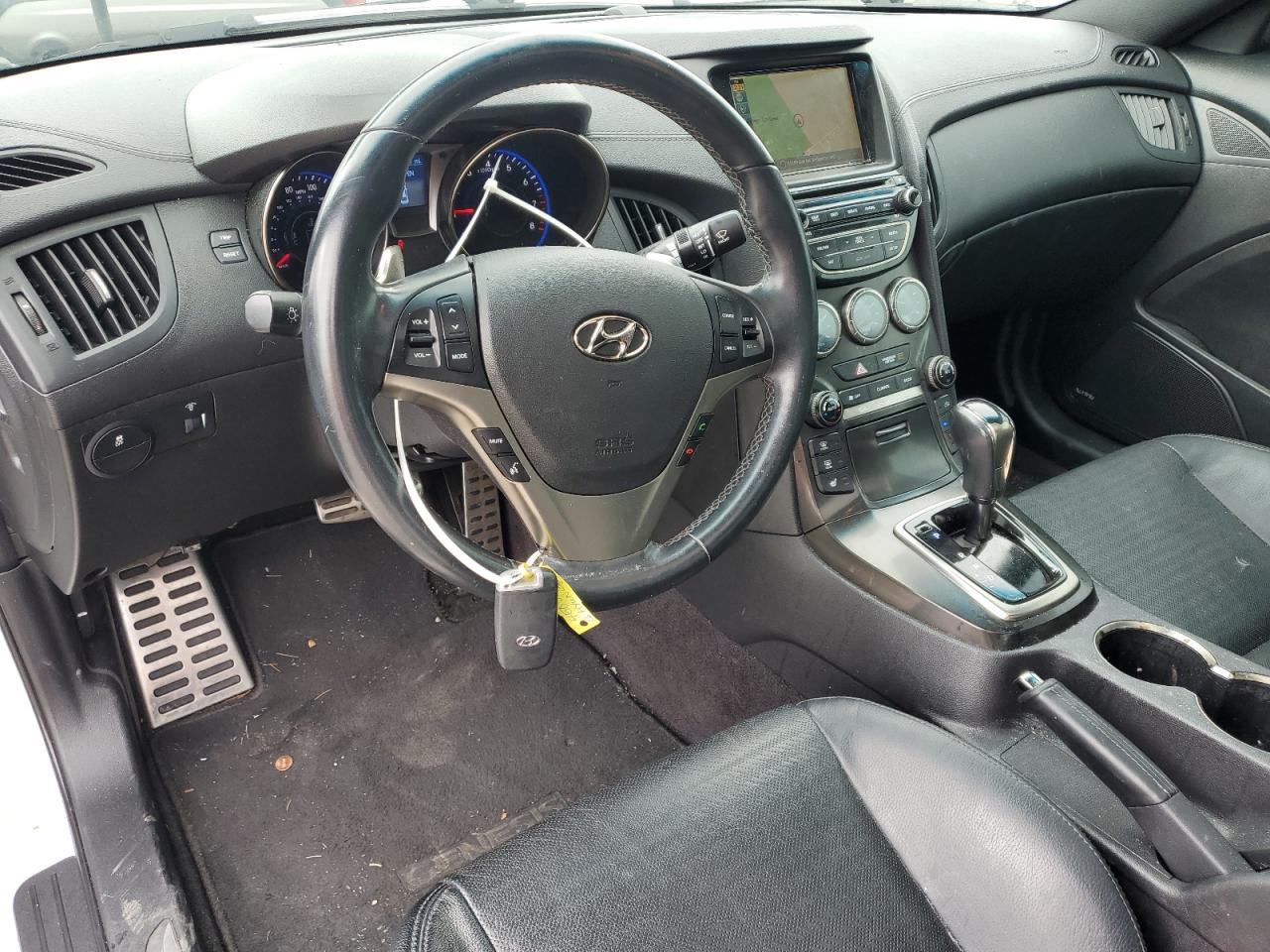 2016 Hyundai Genesis Coupe 3.8 R-Spec VIN: KMHHU6KJ3GU136265 Lot: 86832665