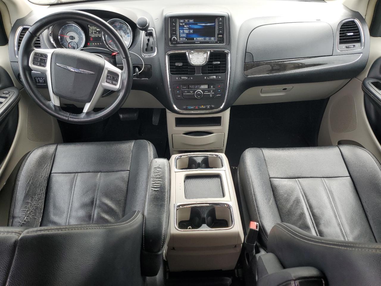 2014 Chrysler Town & Country Touring VIN: 2C4RC1BG4ER256427 Lot: 82169535