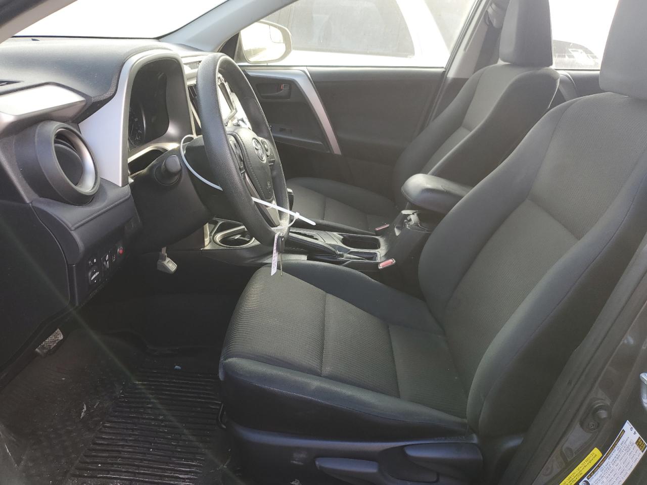 2017 Toyota Rav4 Le VIN: JTMZFREV7HD106299 Lot: 86532845